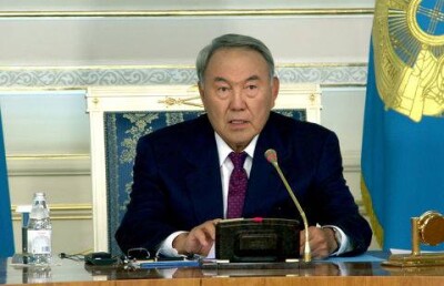 Назарбаев: "Мы должны показать, что умеем решать сложные вопросы с помощью диалога" 