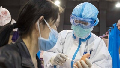 Всех пациентов, госпитализированных с Covid-19, выписали из больниц Уханя