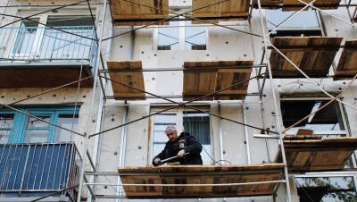 Депутат Кусаинов: Казахстан отстал от мира в содержании жилого фонда