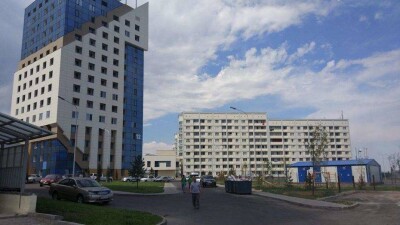 О бытовых неудобствах рассказали новосёлы Атлетической деревни