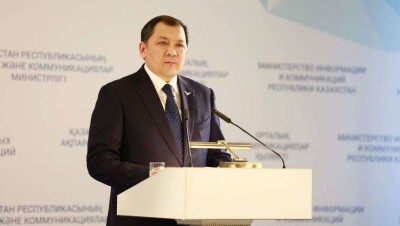 Скульптурную композицию Дины Нурпеисовой откроют в Анкаре