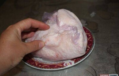 Зелёная курица стала предметом судебного спора в Актобе