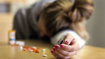 Акиматы не выполнили программу по предупреждению детского суицида – мажилисмен