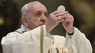 Папа Римский призвал к прощению долгов бедным странам