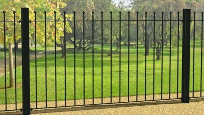 Как связаны демонтаж заборов в Алматы и модернизация сознания, объяснил Байбек