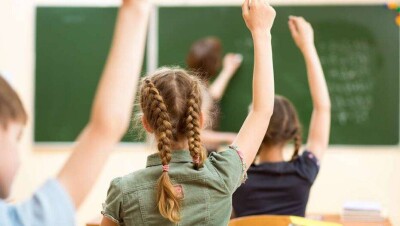 Дежурные классы сформированы только в 90 школах Алматы, остальные будут работать дистанционно