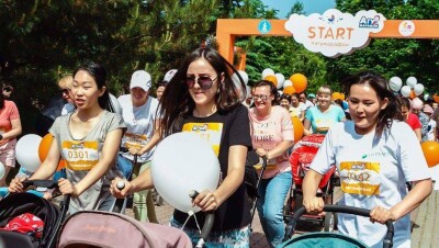 В Казахстане прошёл первый марафон для мам с малышами