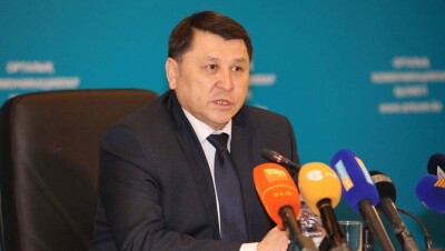 Главный санврач Казахстана назвал страны, где не рекомендует проводить отпуск