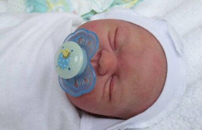 Алматинские врачи пять лет торговали новорождёнными