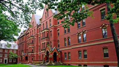 В посольстве США в РК рассказали, как получить грант на американское образование 