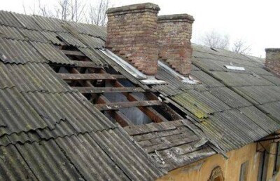 Женщина и ребёнок погибли под обрушившейся крышей в Акмолинской области