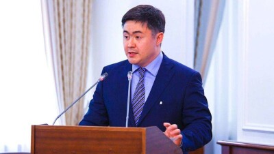 Дедолларизация в Казахстане прошла достаточно успешно, заявил глава МНЭ