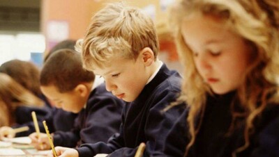 Не плагиат, а переиздание: в МОН ответили на критику в адрес авторов учебника математики