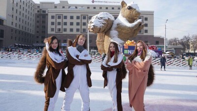 Семейный зимний фестиваль Winter Family Party провели в Алматы. Фоторепортаж