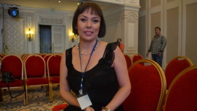 Аружан Саин дала совет избивавшему сына лопатой шымкентцу