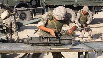 В ВС РК проходит заключительный этап соревнований в рамках конкурса "Мастер-оружейник"