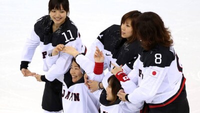 Японские хоккеистки разгромили Казахстан на Азиатских играх