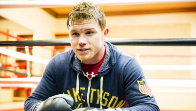 Альварес о контракте с Головкиным: Всё, что он должен сделать - это подписать его