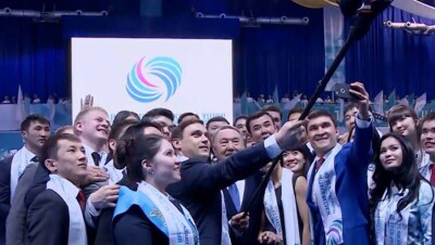 Конкурс на лучшее фото с Президентом страны стартовал в Казахстане