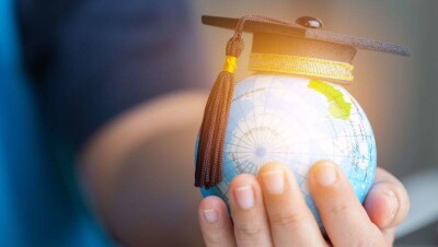 Центр международных программ опубликовал список обладателей стипендии "Болашак"