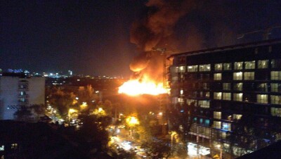 Сильнейший пожар в Алматы: загорелась гостиница "Жетысу"