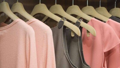 Журналистка "31 канала" провела эксперимент и купила платье в подпольно работающем торговом центре