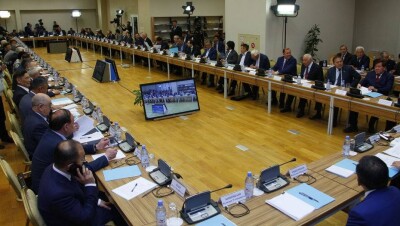 Заседания комиссии по земельной реформе отложили на неопределённый срок