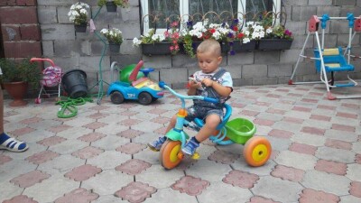 Двухлетний малыш из Алматы стал четвёртым брошенным ребёнком матери-кукушки