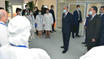 Токаев: К сожалению, в Алматы медиков мы не уберегли