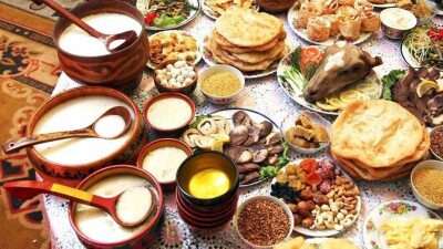 В Санкт-Петербурге туристов в Казахстан привлекали мантами с вишней и казы из рыбы 