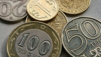 Курс доллара превысил 328 тенге