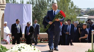 Нурсултан Назарбаев в Самарканде: "Мы потеряли великого человека"