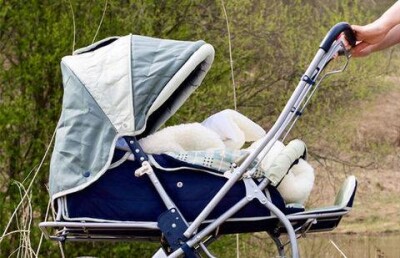 В Уральске найденного под мостом малыша вернули матери