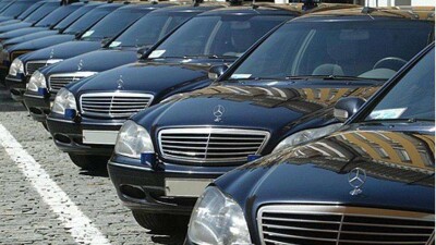 Аким Шымкента запретил своим подчинённым пользоваться служебными автомобилями