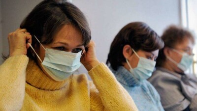 Заболевшим гриппом казахстанцам Минздрав настоятельно рекомендует не ходить на работу