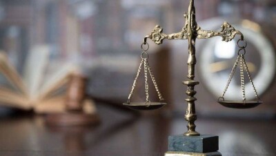 "Связаны по рукам и ногам". Судьям предлагают дать больше свободы при рассмотрении дел