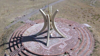 В Карагандинской области отремонтируют дороги к мавзолеям и историческим местам