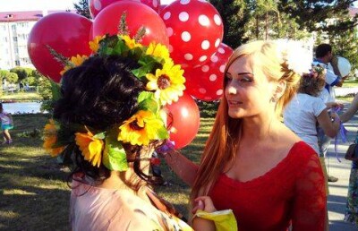 На флешмоб женственности вышли женщины Казахстана