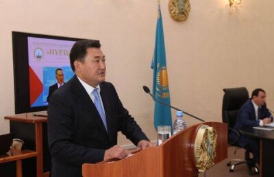 В Павлодаре нет денег на ремонт дворов и улиц - аким