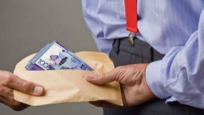 Военнослужащего задержали за дачу взятки в Карагандинской области