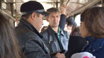 Аким Усть-Каменогорска запретил своему заму пользоваться служебным авто