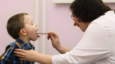 Вернуть детские поликлиники и педиатров попросили в Мажилисе