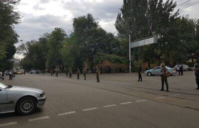 Оцепление в районе Зелёного базара в Алматы снято