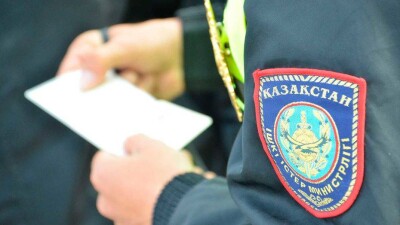 Инспектора СОБР сбили насмерть на посту в Алматы
