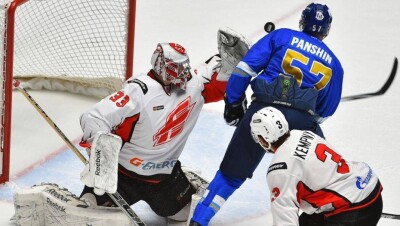 "Барыс" одержал волевую победу над "Авангардом"