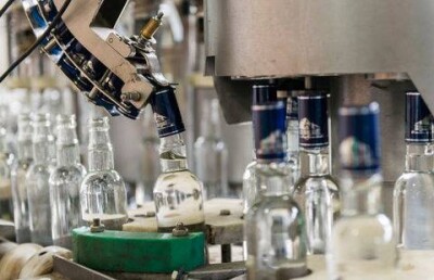 Актюбинцы винят в рождении детей-мутантов ядовитые отходы от производства алкоголя