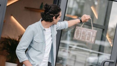 Депутаты "Ак жола" обратились в Правительство, чтобы бизнес мог возобновить работу без получения разрешения 