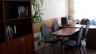 152 кабинета директоров школ Алматинской области превышали допустимую норму по площади