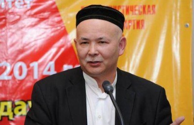 Телибеков учит осуждённых чиновников правильно извиняться перед Президентом