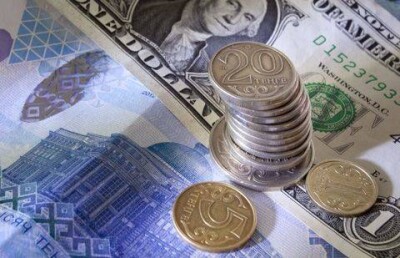 Перед выходными торги на KASE завершились на отметке 344 тенге за доллар